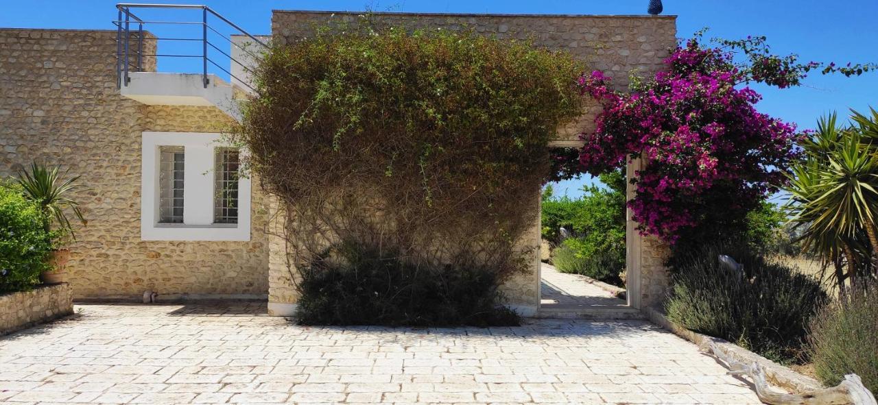 ריאלמונטה Villa La Falesia מראה חיצוני תמונה